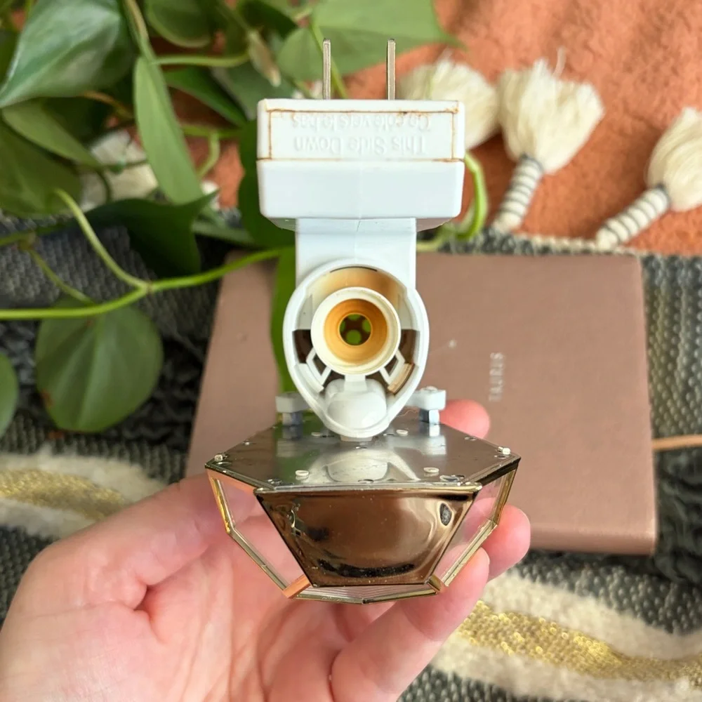 Bath & Body Works Gold White Geometric Lantern Wallflower Plug In - Picture 8 of 8